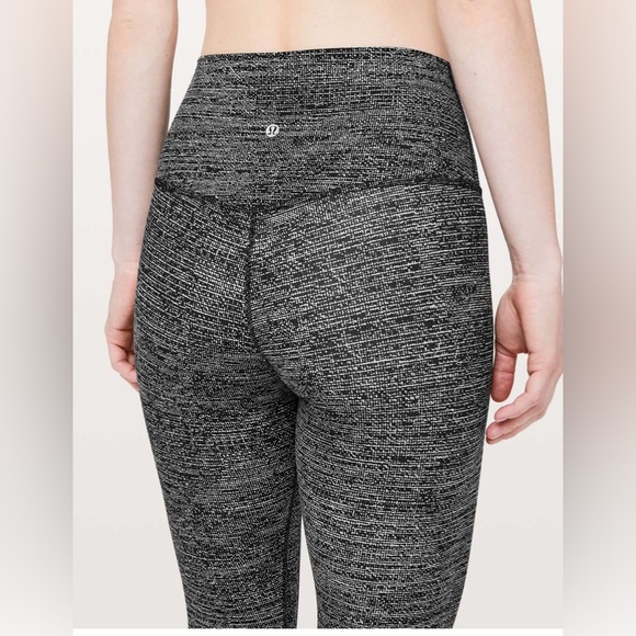 Lululemon Align Crop -Twillines Ice Grey Black - Picture 3 of 9